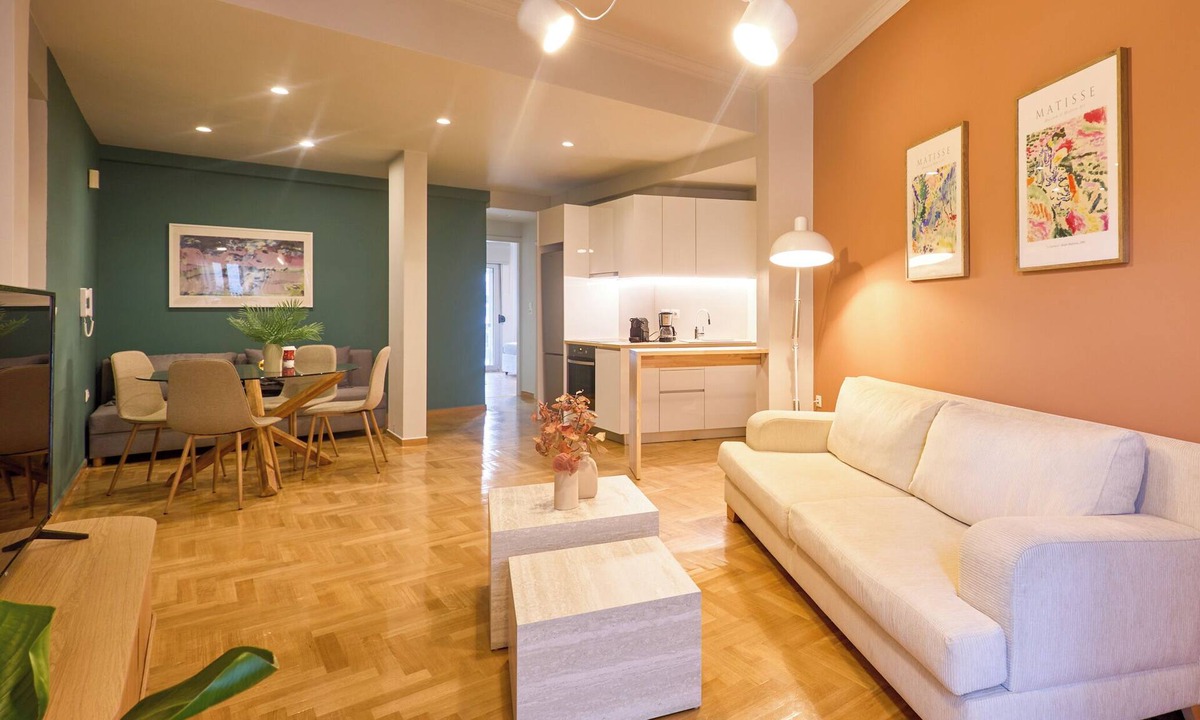 Ilisia Apartment | Athens Hilton area 4 minutes from metro, stylish apt