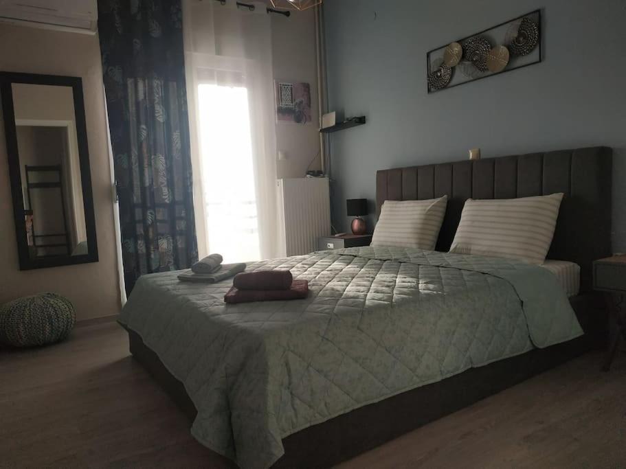 Chaidari Apartment | Athens view apartment near Metro station Agia Marina