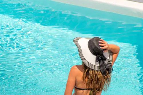Kamari Apartment | Atlantis - by S paradise - outdoor jacuzzi & seaview