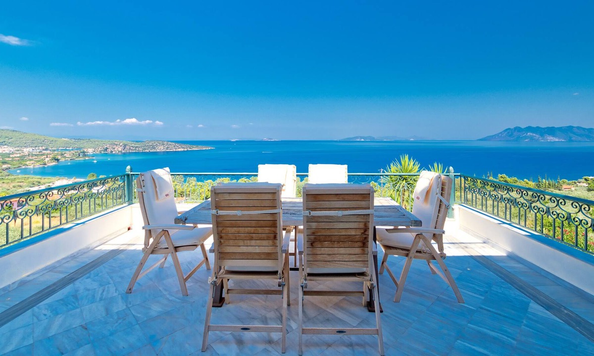 Melissopetra Villa | Bamour Villa, Poolside Serenity & Spectacular View