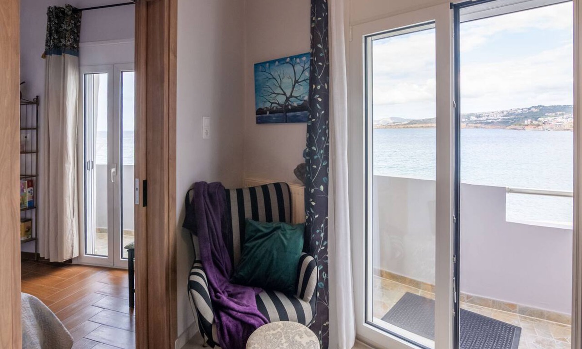 Koum Kapi Apartment | Beachfront 2BR Apartment | Walk to Old Town | Panoramic Sea View