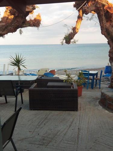 Sitia Apartment | Beachfront Apartment Kato Zakros