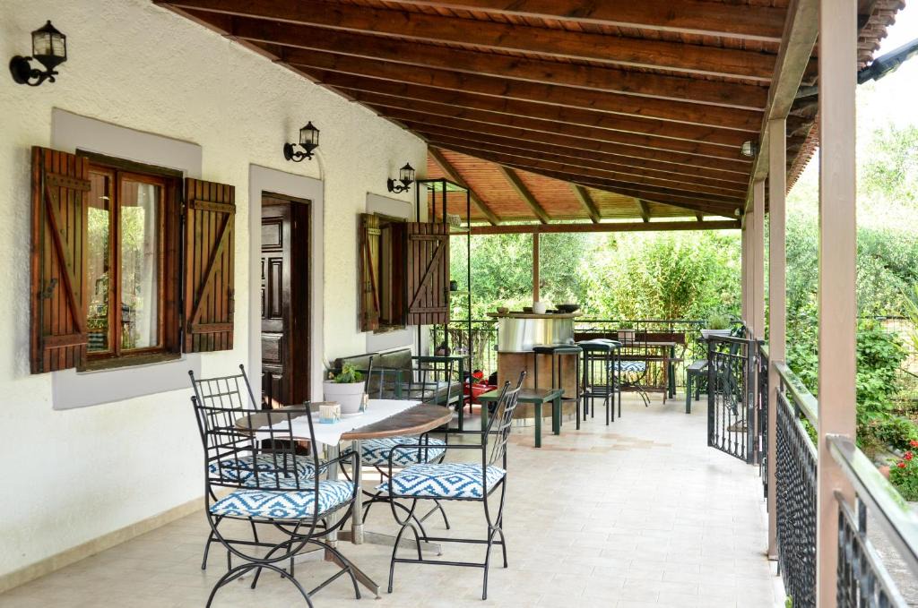 Kalamata House | Bevollnav home