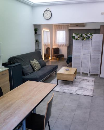 Chrysoupolis Apartment | Bill and Dim in Xrisoupoli