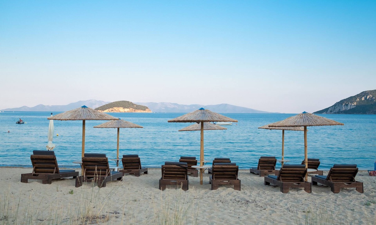 Nea Iraklitsa House | Blue Crystal Villa