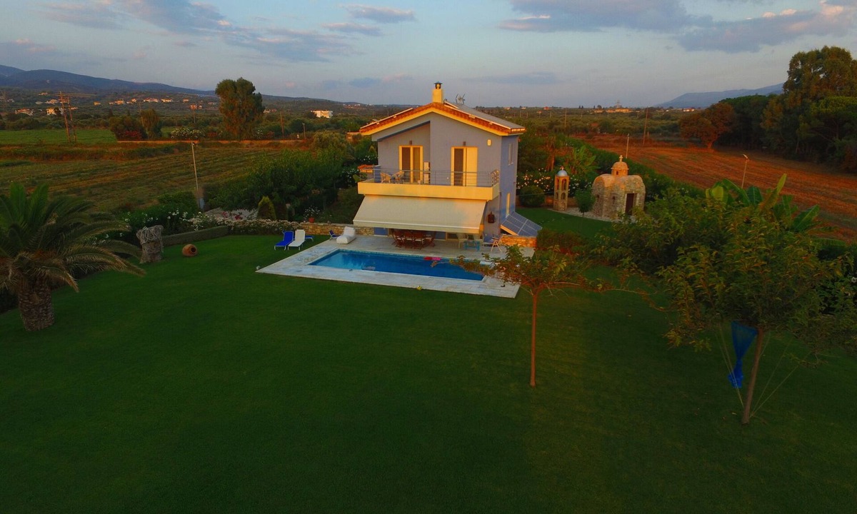 Trifylia Villa | Blue Indigo Luxury Villa, Dimitras Villas, Kalo Nero, Messinia