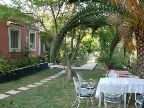 Lakones Apartment | Bozikis Apartments & Studios