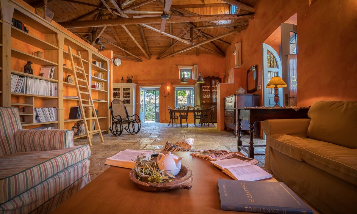 Kallithea House | Bratis 4-bedroom Holiday Home