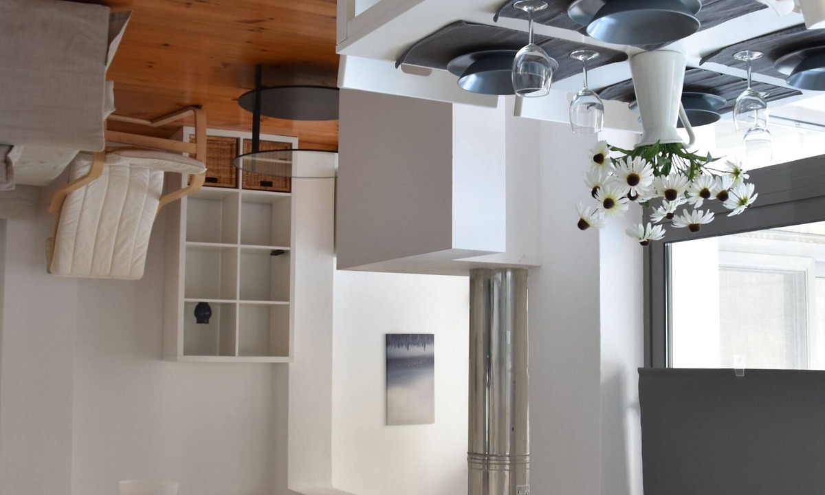 Metamorfosi Apartment | Bright one floor apartment 300 m from the beach
