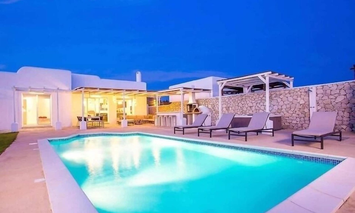 Faliraki House | Bungalow for 8 guests with 160m² in Δήμος Καλλιθέας Δωδεκανήσου (249044)