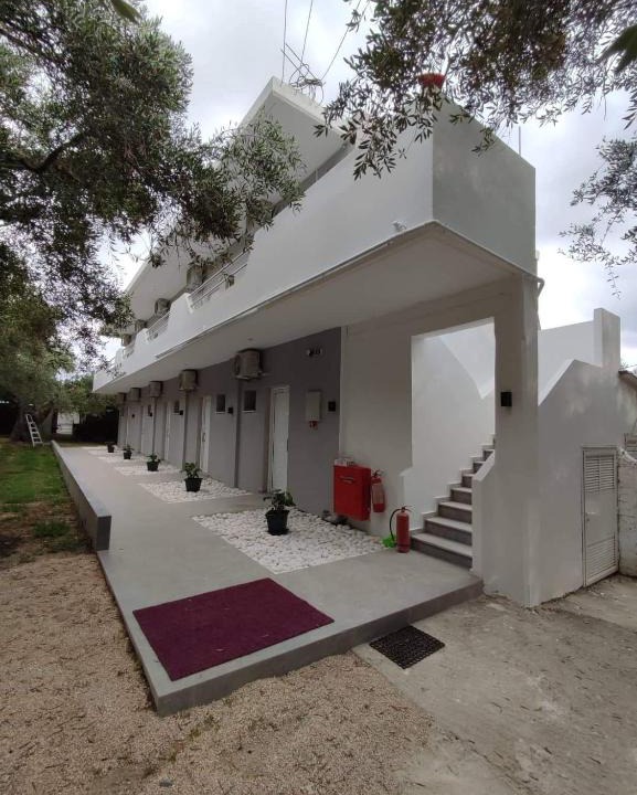 Zalongo Hotel | Camping Corali & Apartments
