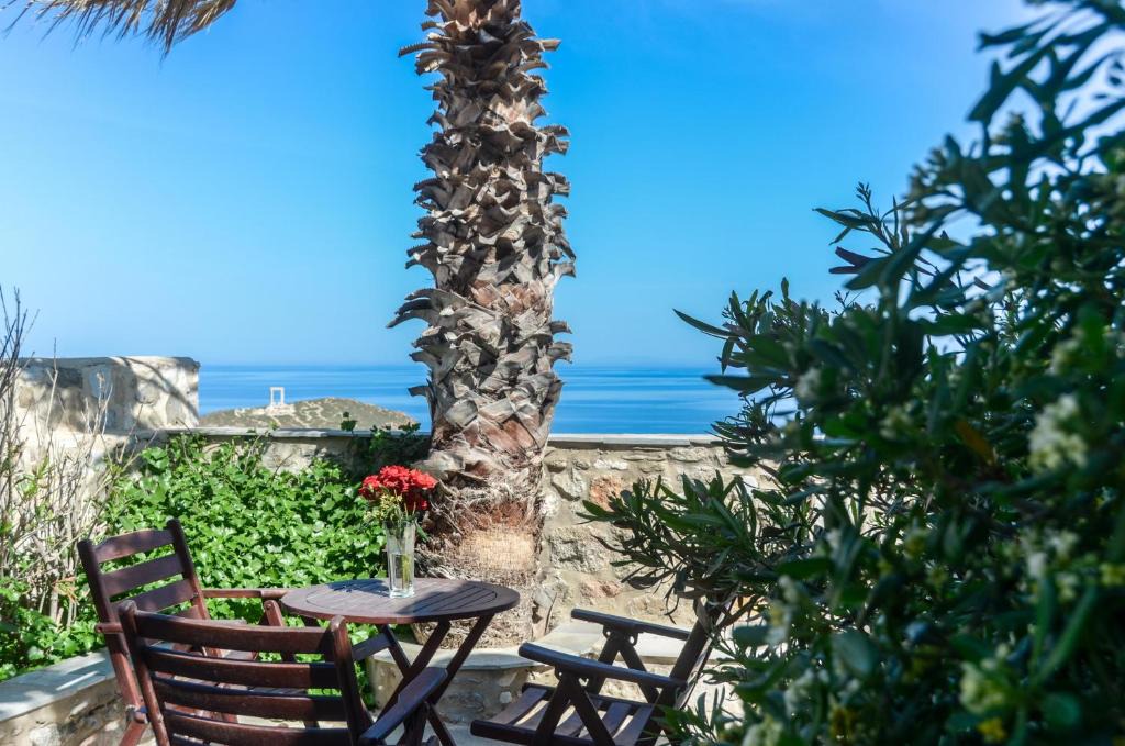 Naxos Apartment | Castro 1204