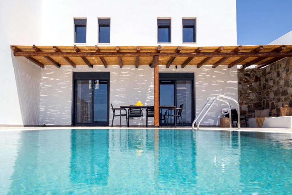 Afiartis Villa | Cato Agro 4, Seafront Villa with Private Pool