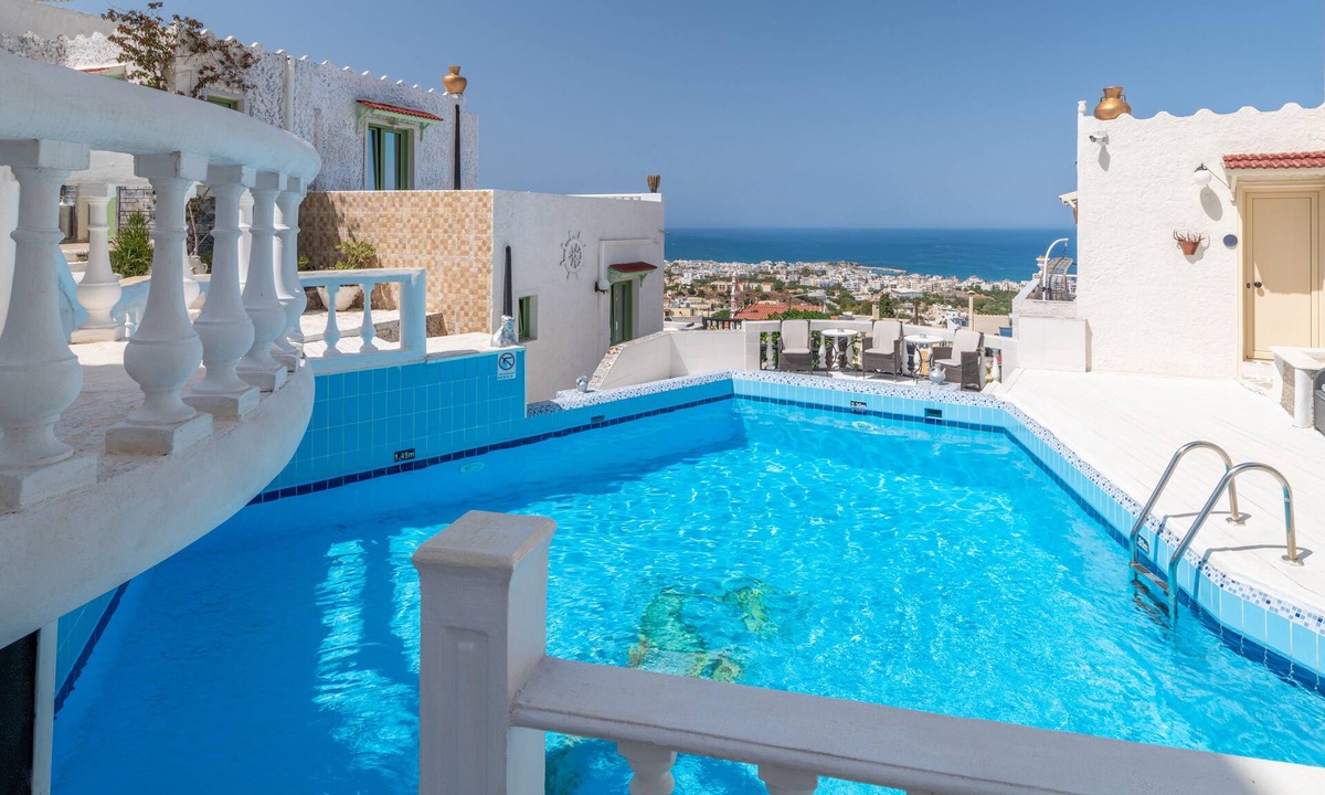 Piskopiano House | Chersonisos Hidden Gem With 3 Bedrooms
