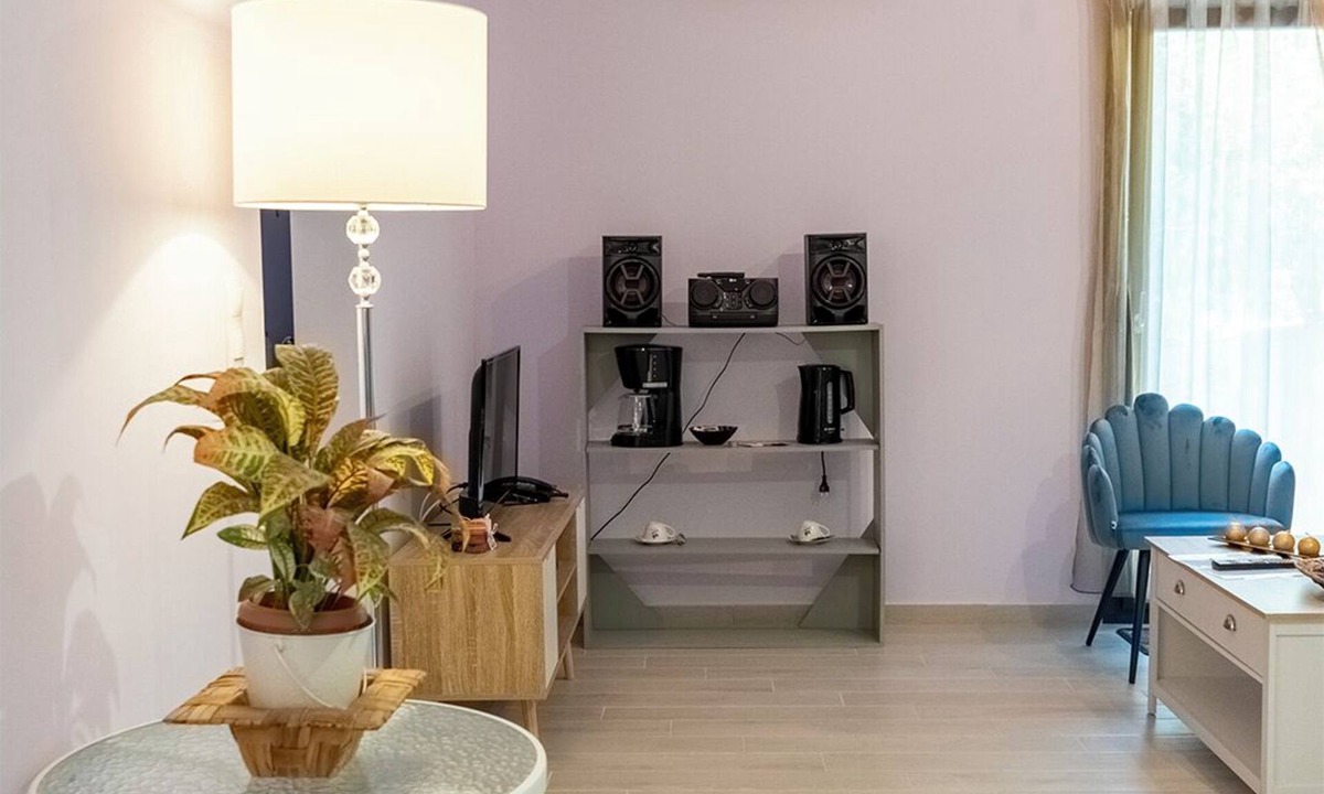 Chios Town Apartment | Cozy 1-bedroom apartment in charming Chios with AC, WiFi