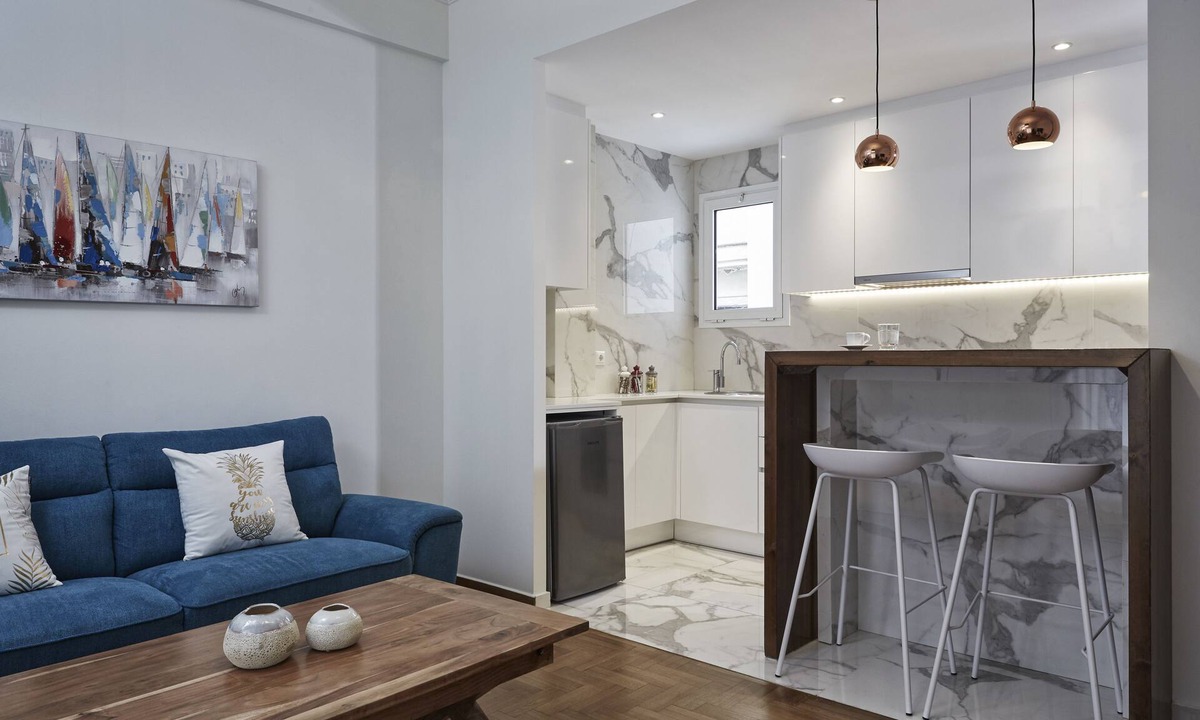 Kolonaki Apartment | Cozy and Bright Apartment in Kolonaki