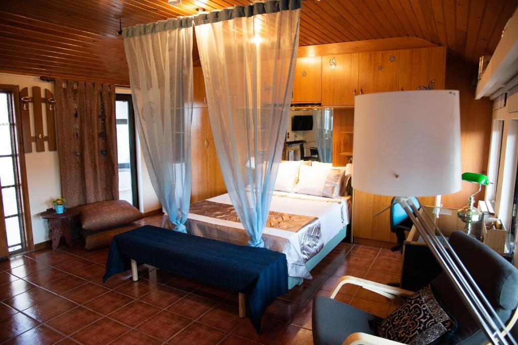 Melissia Apartment | COZY LOFT (studio) 360o VIEW OF ATHENS