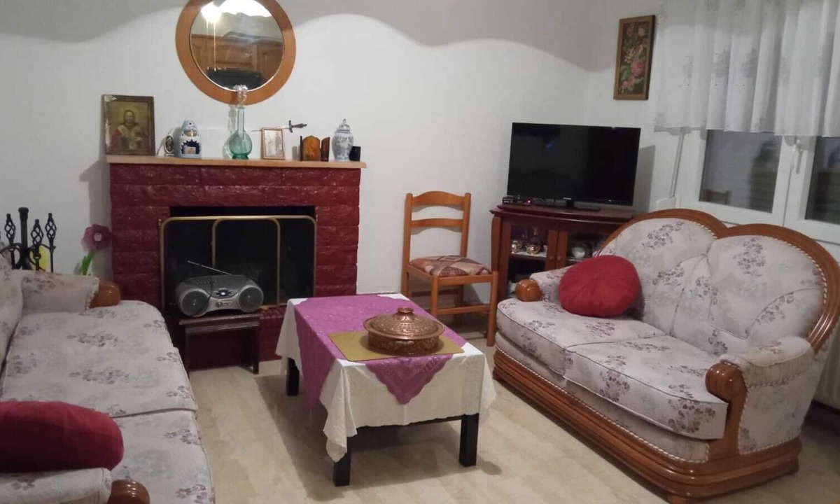Igoumenitsa Apartment | Cozy vacation apartment with a view of Corfu