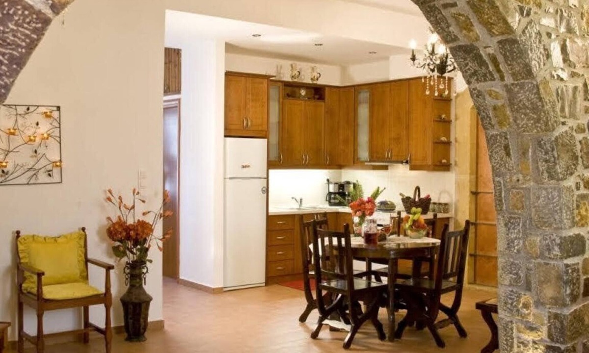 Skotino House | CRETA GUEST HOUSE ARXONTIKO 15 min to golf club and 15 minutes to the beach !