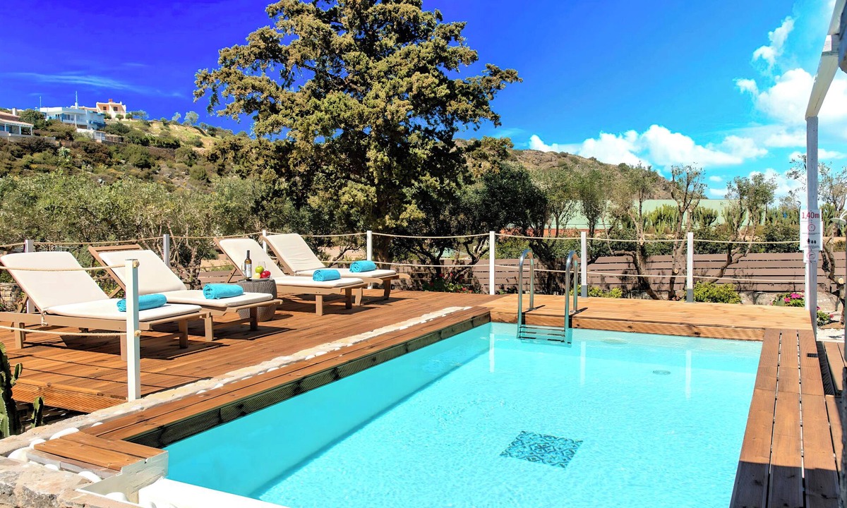 Vathi Villa | Cretan Lodge Heated Pool