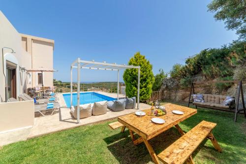 Cretan Villa | Kournas