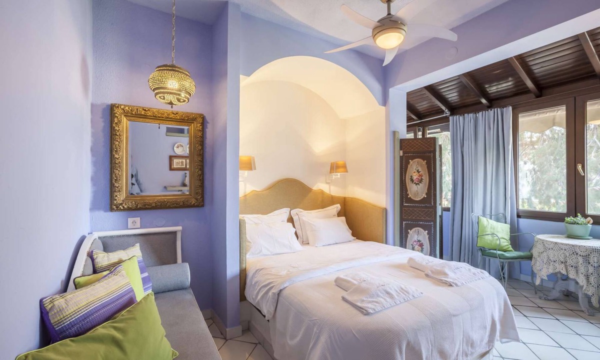 Paradhisos Hotel | Deluxe King Studio