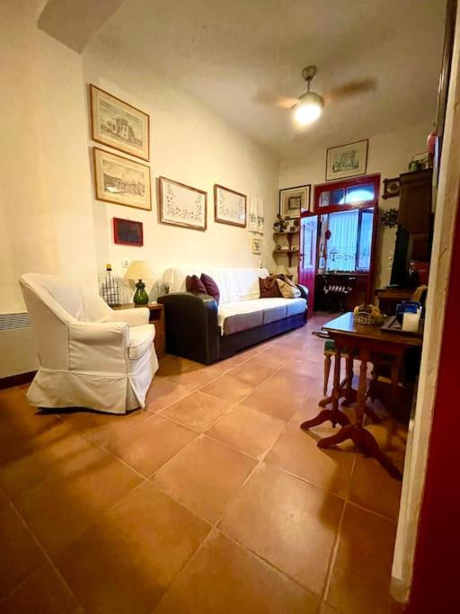 Vrachasi House | "Doxa" Guesthouse with traditional character