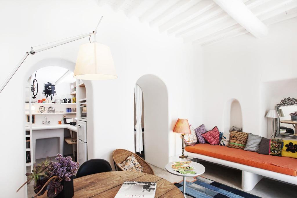 Mykonos House | Eclectic & Artistic house in Mykonos town