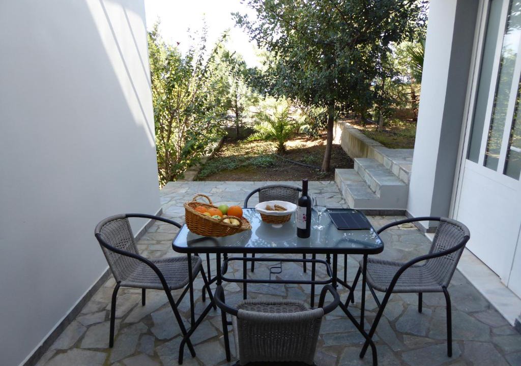 Moni Chrisoskalitissis Apartment | Elafonisi Vacation Green Studio