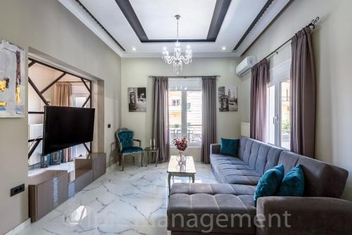 Chania Town Apartment | Elegant 2BR Apartment With Swimming pool