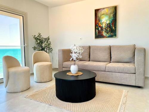 Aousja Apartment | Elegant Beachfront Apartment in La Marsa with Panoramic Sea Views