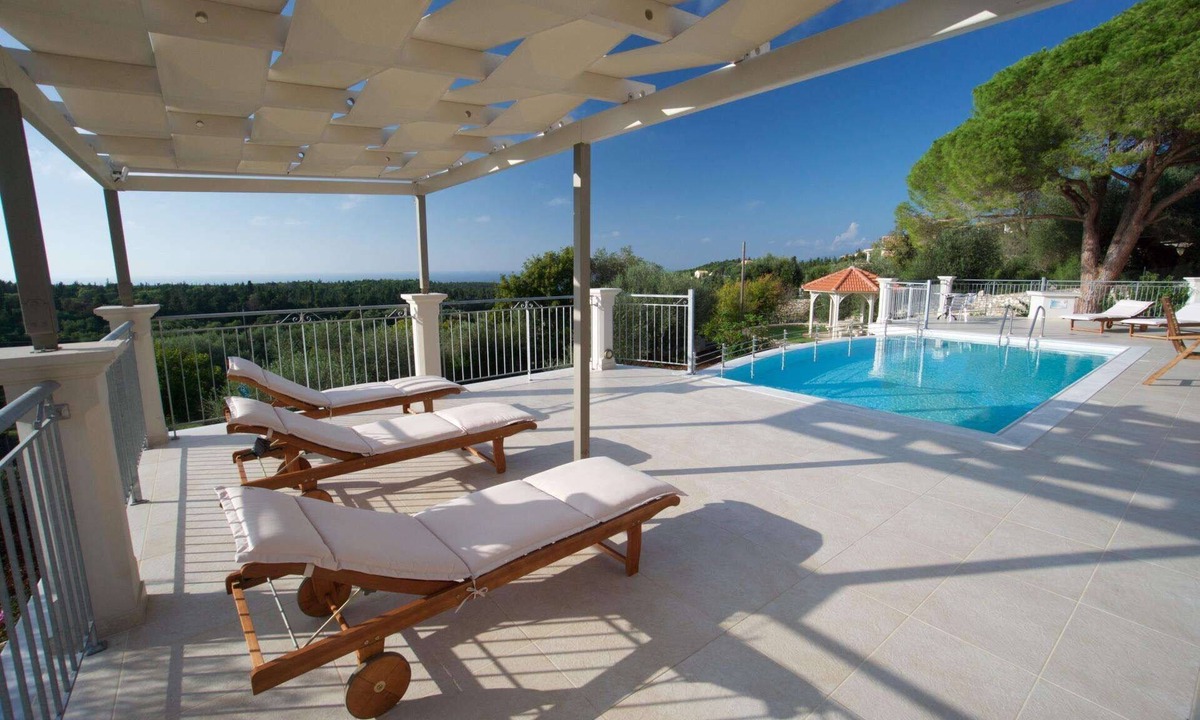 Antipata Villa | Elegant & Stylish Villa with Self-Contained Studio, A/C, Private Pool & Sea View - 4km to Fiscardo!