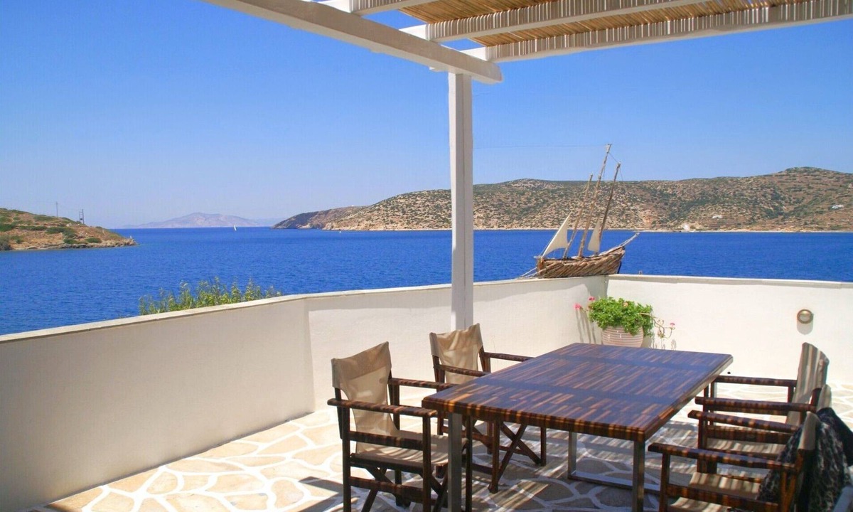 Katapola Apartment | Eleni On The Beach