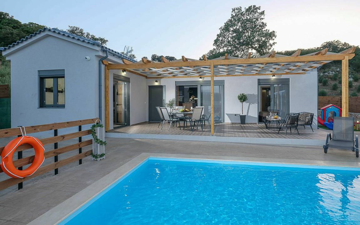 Monopari Villa | Eleonas 1.1