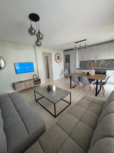 Flogita Apartment | ELINOR by the sea