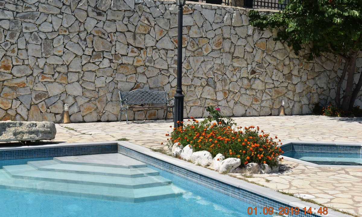 Estate Dafnopanagia Villa Magda | Drimonas