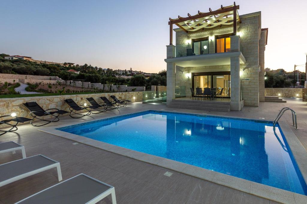 Almyrida Villa | Eudora Luxury Stone Villa
