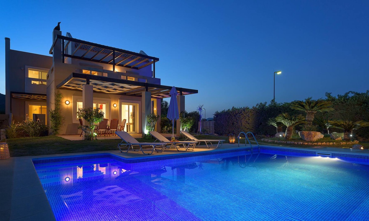 Afandou Villa | EverGreen Seaside Villa with swimming pool