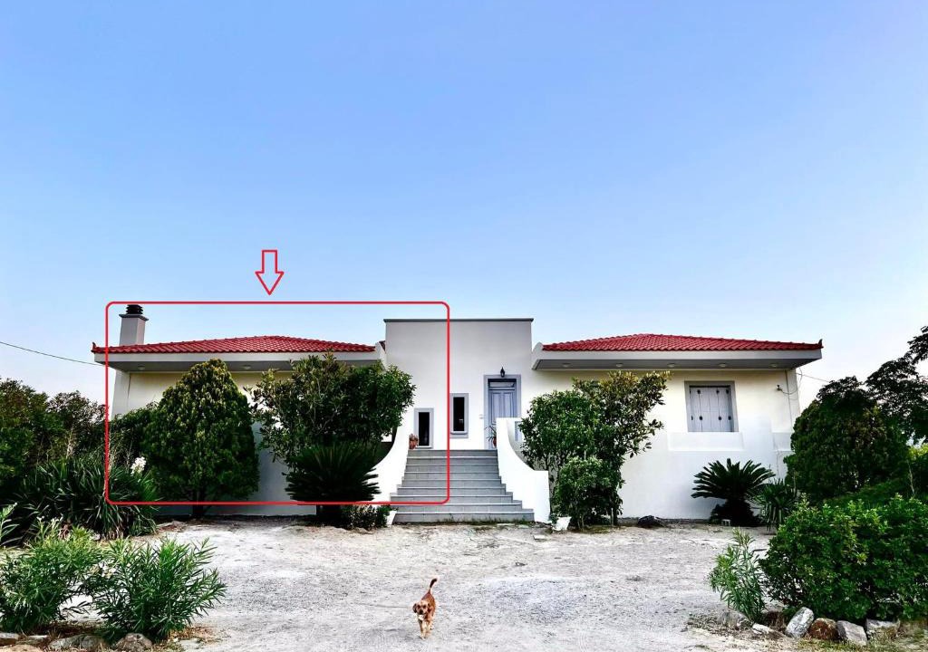 Myrina House | EvgatisBeach Loyskoy 1