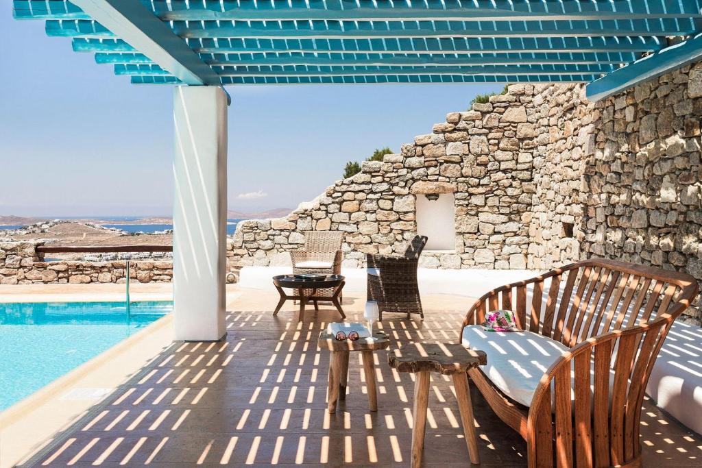 Paraga Villa | Excellent Mykonos Villa Villa Elpida 3 Bedrooms Stunning Sea Views Psarrou