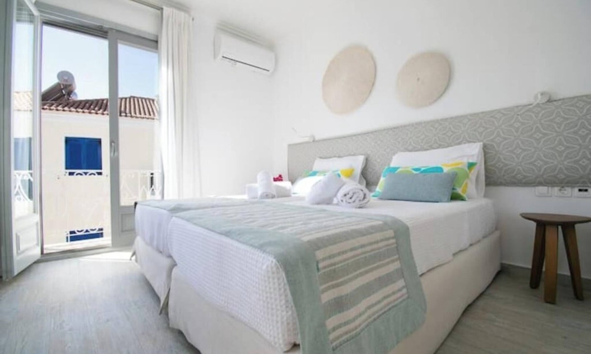 Spetses Apartment | Family Suite - Aurora Spetses