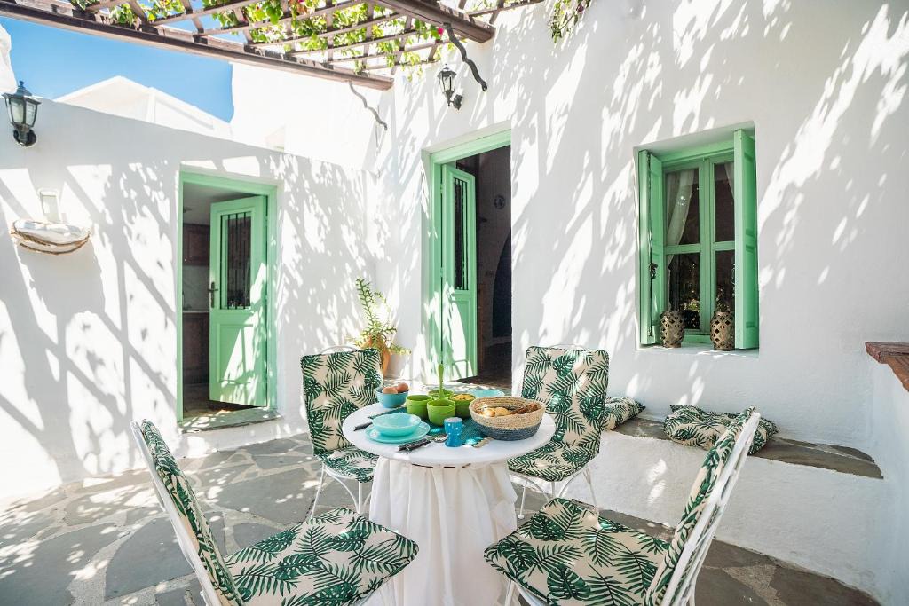Psinthos House | Fedra's Traditional House