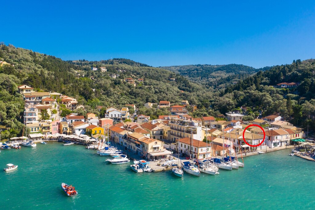Lakka Apartment | Flora Maisonettes 2: Walk to Beach, A/C, WiFi, Car Not Required