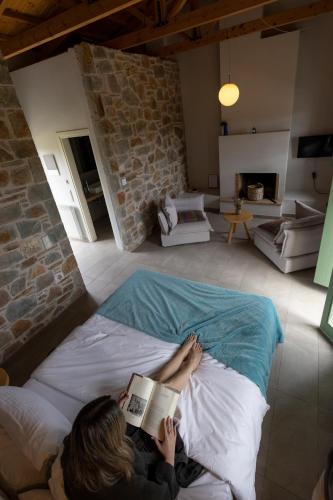Vlachokerasia Hotel | Foresta in Medias Mores