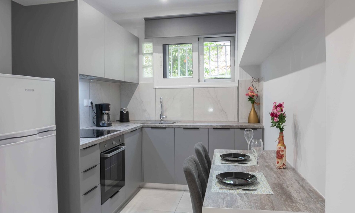 Athens Apartment | Fresh Studio in Pagrati Athens