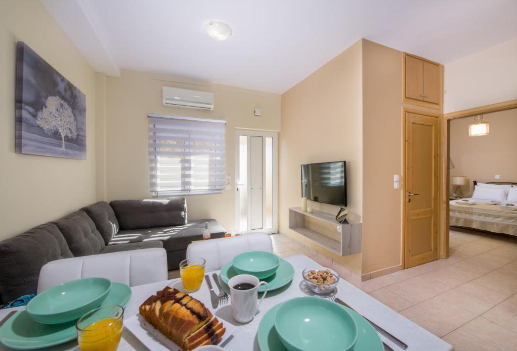 Pyrgos Psilonerou Apartment | Georgia's Apartment No2
