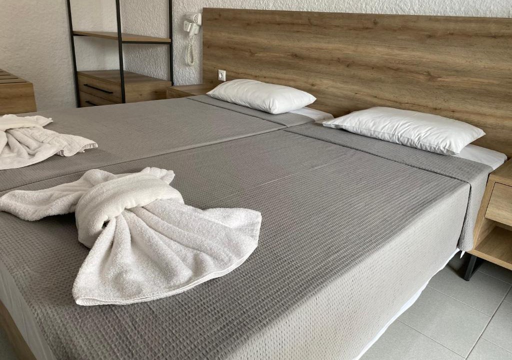 Agia Marina Hotel | Georgina