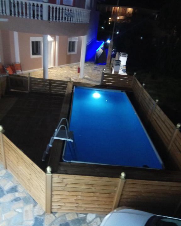 Kalamaki Apartment | Gold Center Suites