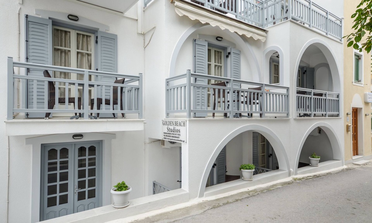 Old Town Naxos House | Golden Beach Studios