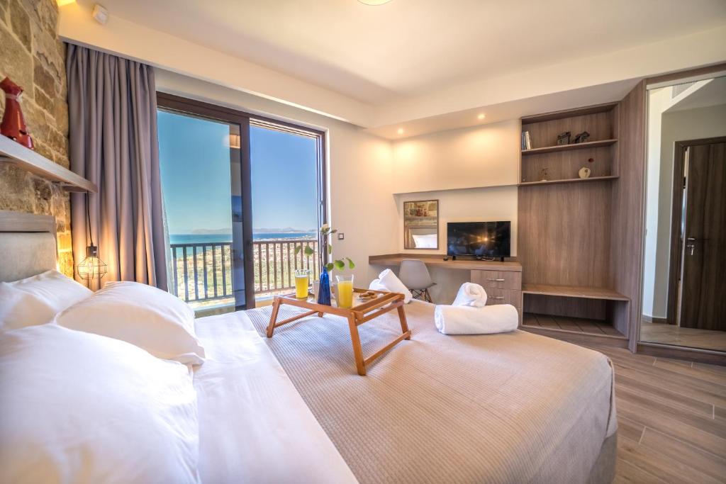 Platanias Town Apartment | Golden View Luxury Villa Platanias